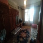 Satılır 4 otaqlı Yeni Tikili, Montin qəs., Nərimanov rayonu 7