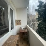 Kirayə (aylıq) 3 otaqlı Köhnə Tikili, Neftçilər metrosu, 8-ci kilometr, Nizami rayonu 8
