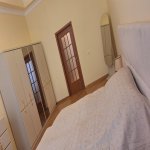 Kirayə (aylıq) 3 otaqlı Köhnə Tikili, Sahil metrosu, Fontanlar bağı, Səbail rayonu 16