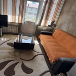 Kirayə (aylıq) 4 otaqlı Köhnə Tikili, Elmlər akademiyası metrosu, Yasamal rayonu 2