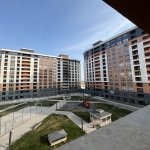 Продажа 2 комнатная Новостройка, 3 двор район 6