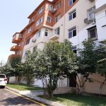 Satılır 3 otaqlı Köhnə Tikili, Memar Əcəmi metrosu, 4-cü mikrorayon, Nəsimi rayonu 1