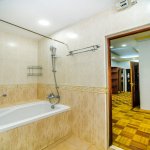 Kirayə (günlük) 4 otaqlı Köhnə Tikili, Sahil metrosu, Səbail rayonu 55