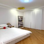 Satılır 5 otaqlı Həyət evi/villa, Badamdar qəs., Səbail rayonu 12