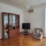 Kirayə (günlük) 4 otaqlı Yeni Tikili, 28 May metrosu, Azərbaycan Dillər Universiteti, Nəsimi rayonu 3