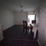 Kirayə (aylıq) 2 otaqlı Köhnə Tikili, Azadlıq metrosu, 7-ci mikrorayon, Binəqədi rayonu 7