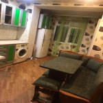 Kirayə (aylıq) 3 otaqlı Köhnə Tikili, Memar Əcəmi metrosu, 4-cü mikrorayon, Nəsimi rayonu 4
