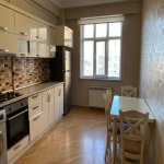 Аренда 2 комнатная Новостройка, İnşaatçılar метро, пос. Йени Ясамал, Ясамал район 9