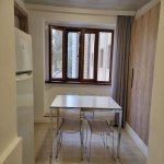 Kirayə (aylıq) 2 otaqlı Köhnə Tikili, İçərişəhər metrosu, Axundov bağı, Səbail rayonu 3