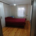 Satılır 3 otaqlı Köhnə Tikili Şirvan 4