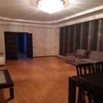 Kirayə (aylıq) 3 otaqlı Yeni Tikili, Elmlər akademiyası metrosu, Yasamal qəs., Yasamal rayonu 3