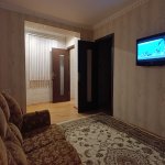 Продажа 2 комнатная Вторичка, İnşaatçılar метро, пос. Ясамал, Ясамал район 3
