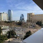 Kirayə (aylıq) 3 otaqlı Yeni Tikili, Sahil metrosu, Səbail rayonu 1