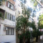 Satılır 3 otaqlı Köhnə Tikili, Xalqlar dostluğu metrosu, 8-ci kilometr, Nizami rayonu 1