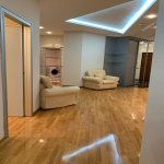 Kirayə (aylıq) 4 otaqlı Yeni Tikili, 28 May metrosu, Nəsimi rayonu 3