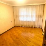 Kirayə (aylıq) 3 otaqlı Köhnə Tikili, Neftçilər metrosu, Nizami rayonu 8
