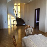 Satılır 9 otaqlı Həyət evi/villa, İçərişəhər metrosu, Bayıl qəs., Səbail rayonu 5