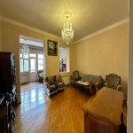 Kirayə (aylıq) 4 otaqlı Köhnə Tikili, Elmlər akademiyası metrosu, Yasamal qəs., Yasamal rayonu 1