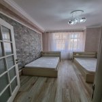 Kirayə (aylıq) 3 otaqlı Yeni Tikili, Xalqlar dostluğu metrosu, Nizami rayonu 8