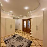 Kirayə (aylıq) 4 otaqlı Yeni Tikili, Azadlıq metrosu, 8-ci mikrorayon, Binəqədi rayonu 8