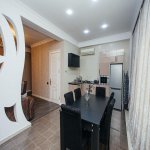 Kirayə (aylıq) 3 otaqlı Yeni Tikili, Nizami metrosu, Yasamal rayonu 13