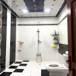 Kirayə (aylıq) 5 otaqlı Köhnə Tikili, Gənclik metrosu, ADA universiteti, Nəsimi rayonu 9