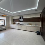 Аренда 4 комнат Новостройка, Белый город, Хетаи район 7