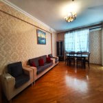 Kirayə (aylıq) 3 otaqlı Yeni Tikili, Nizami metrosu, Caspian Plaza, Nəsimi rayonu 1