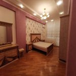 Kirayə (aylıq) 3 otaqlı Yeni Tikili, Elmlər akademiyası metrosu, Yasamal rayonu 5