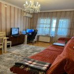 Kirayə (aylıq) 4 otaqlı Köhnə Tikili, Azadlıq metrosu, Binəqədi rayonu 1