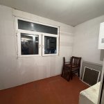 Продажа 1 комнатная Вторичка, İnşaatçılar метро, пос. Ясамал, Ясамал район 3