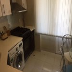 Kirayə (aylıq) 2 otaqlı Köhnə Tikili, Nizami metrosu, Yasamal qəs., Yasamal rayonu 16