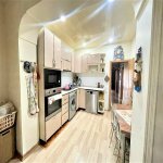 Продажа 3 комнатная Вторичка, 8-ой микрорайон, Бинагадинский р-н район 2