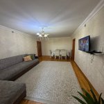 Продажа 3 комнат Вторичка, м. Халглар Достлугу метро, Низаминский р-н район 1