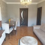 Kirayə (aylıq) 3 otaqlı Köhnə Tikili, İçərişəhər metrosu, Səbail rayonu 2