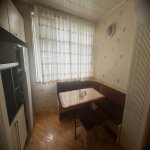 Kirayə (aylıq) 4 otaqlı Köhnə Tikili, Nəsimi metrosu, 6-cı mikrorayon, Binəqədi rayonu 6
