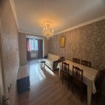Продажа 2 комнатная Вторичка, İnşaatçılar метро, пос. Ясамал, Ясамал район 5