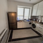 Kirayə (aylıq) 3 otaqlı Köhnə Tikili, Nizami metrosu, Montin qəs., Metropark, Nərimanov rayonu 3