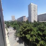 Kirayə (aylıq) 4 otaqlı Köhnə Tikili, Azadlıq metrosu, 7-ci mikrorayon, Binəqədi rayonu 3