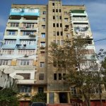 Satılır 4 otaqlı Köhnə Tikili Şirvan 1