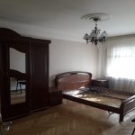 Kirayə (aylıq) 3 otaqlı Köhnə Tikili, Memar Əcəmi metrosu, 4-cü mikrorayon, Nəsimi rayonu 7