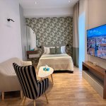 Посуточно 1 комнатная Новостройка, Белый город, Хетаи район 1