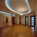 Аренда 3 комнатная Новостройка, İnşaatçılar метро, пос. Ясамал, Ясамал район 10