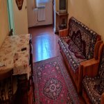Kirayə (aylıq) 2 otaqlı Köhnə Tikili, Memar Əcəmi metrosu, 4-cü mikrorayon, Nəsimi rayonu 4