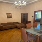 Kirayə (aylıq) 4 otaqlı Köhnə Tikili, İçərişəhər metrosu, Səbail rayonu 3