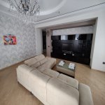 Kirayə (aylıq) 3 otaqlı Yeni Tikili, 8 Noyabr metrosu, Çıraq Plaza, Yasamal rayonu 3