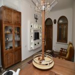 Kirayə (aylıq) 1 otaqlı Həyət evi/villa, İçərişəhər metrosu, Səbail rayonu 6