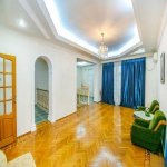 Satılır 5 otaqlı Həyət evi/villa, Badamdar qəs., Səbail rayonu 11