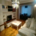Kirayə (aylıq) 3 otaqlı Köhnə Tikili, Elmlər akademiyası metrosu, Yasamal rayonu 2