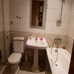 Kirayə (aylıq) 3 otaqlı Köhnə Tikili, Nizami metrosu, Yasamal qəs., Yasamal rayonu 8